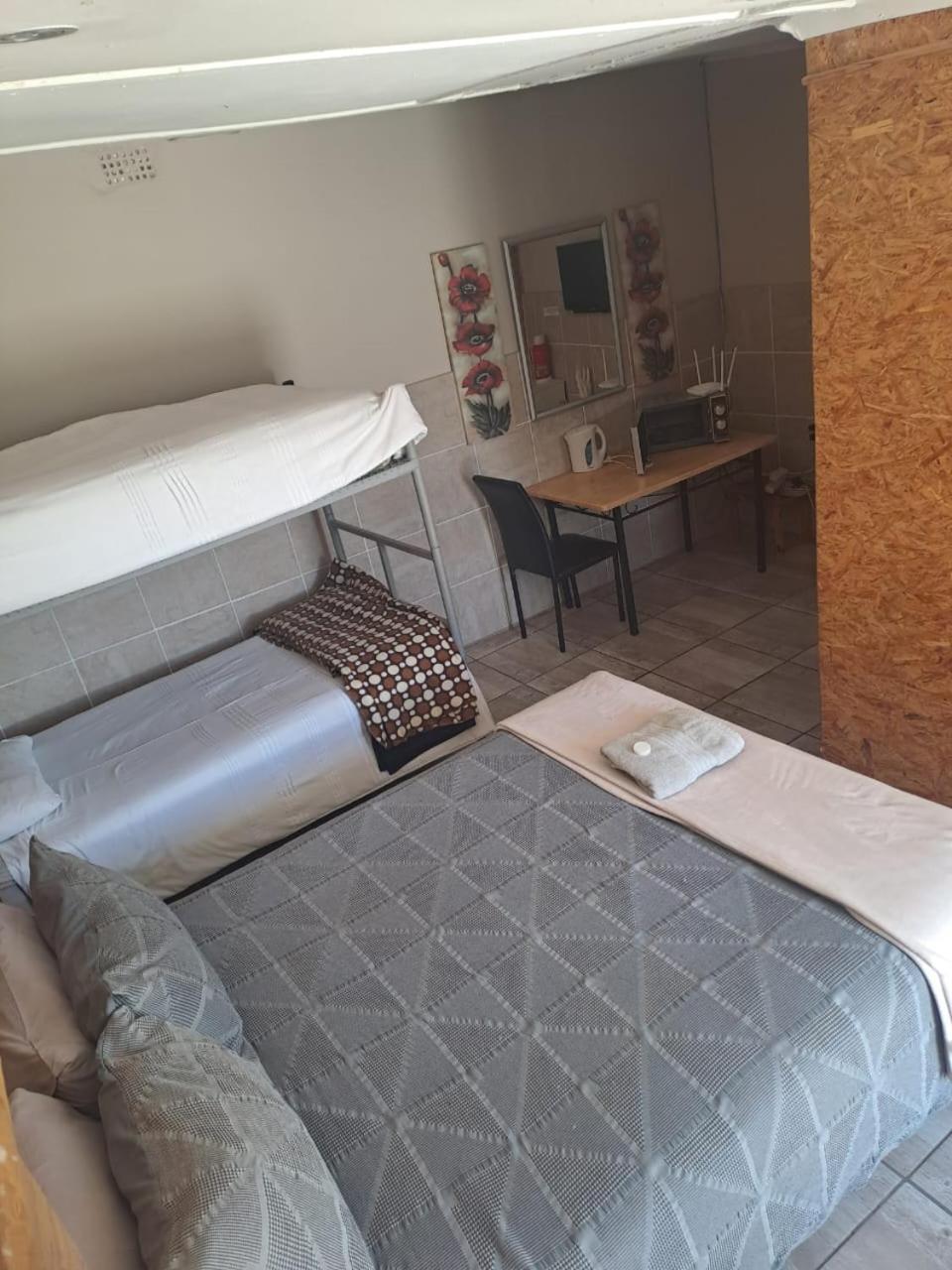 Bed and Breakfast Breaking Dawn Noupoort Экстерьер фото