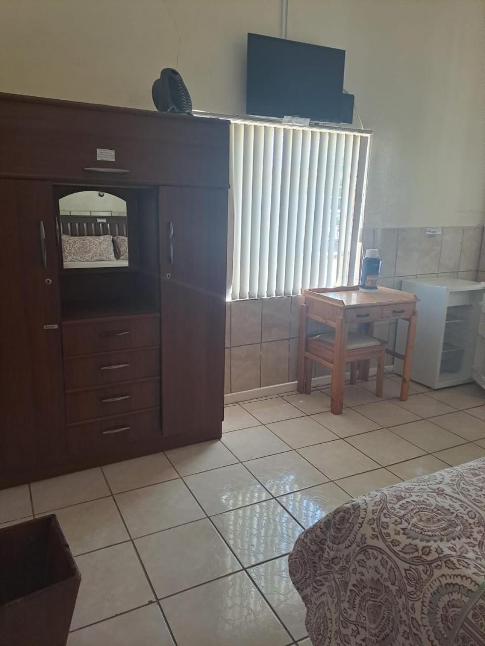 Bed and Breakfast Breaking Dawn Noupoort Экстерьер фото